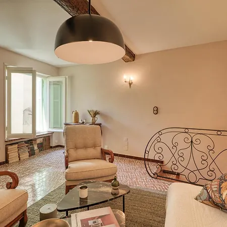 Апартаменты Grand Terrace Flat - Happy Ментона