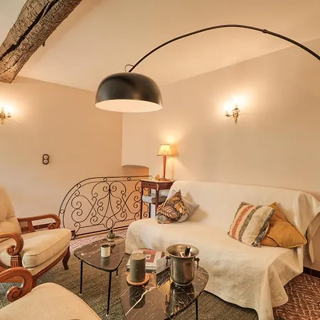 דירה Grand Terrace Flat - Happy מנטון