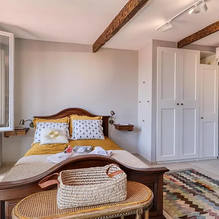 Grand Terrace Flat - Happy شقة